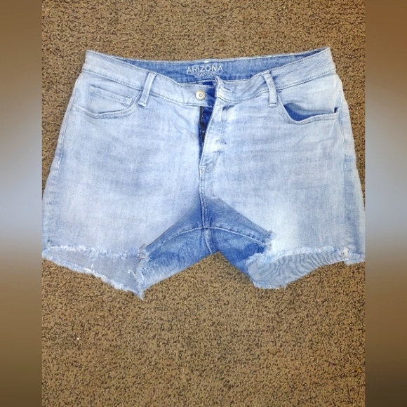 Arizona size 15 Jean Shorts - Picture 1 of 3